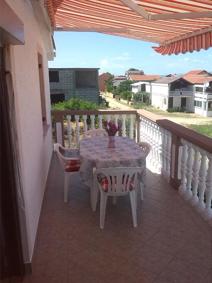 Apartman Borosa Vir Bagian luar foto