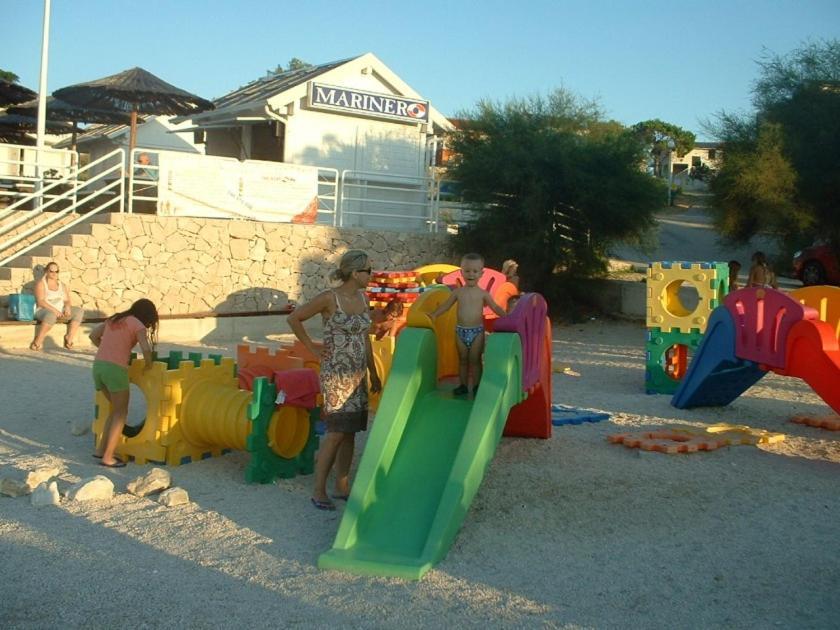 Apartman Borosa Vir Bagian luar foto