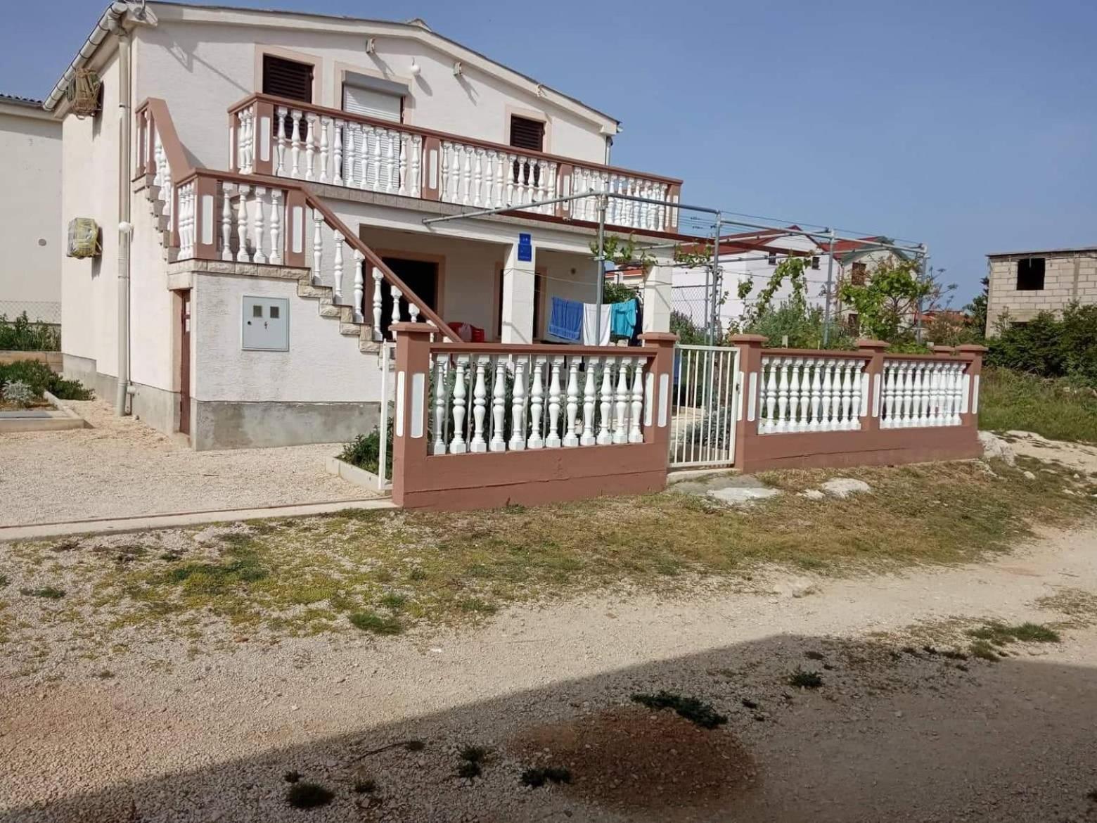 Apartman Borosa Vir Bagian luar foto
